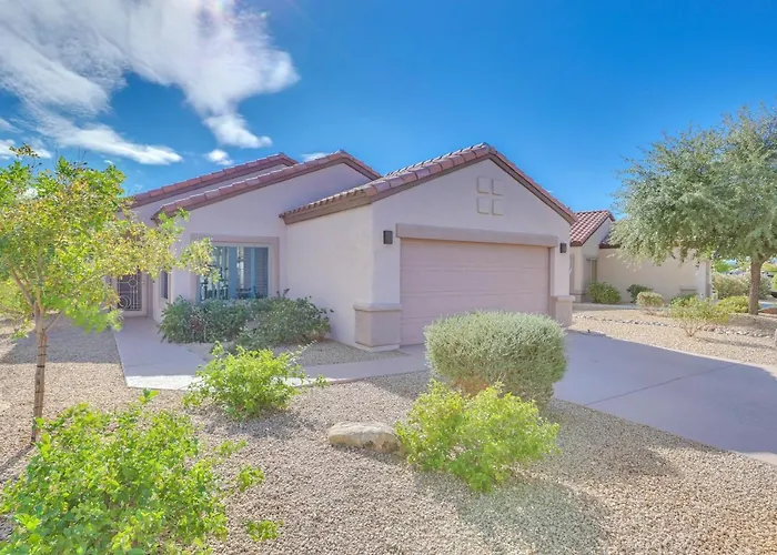 Hike & Golf! Extended W/ Pool Access Surprise